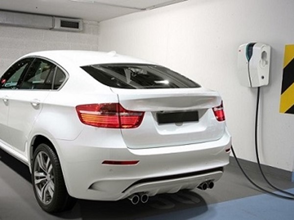 Box Ricarica Auto Elettriche Medielettra